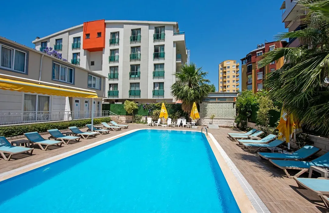 Citrus Luna Apart Hotel-1